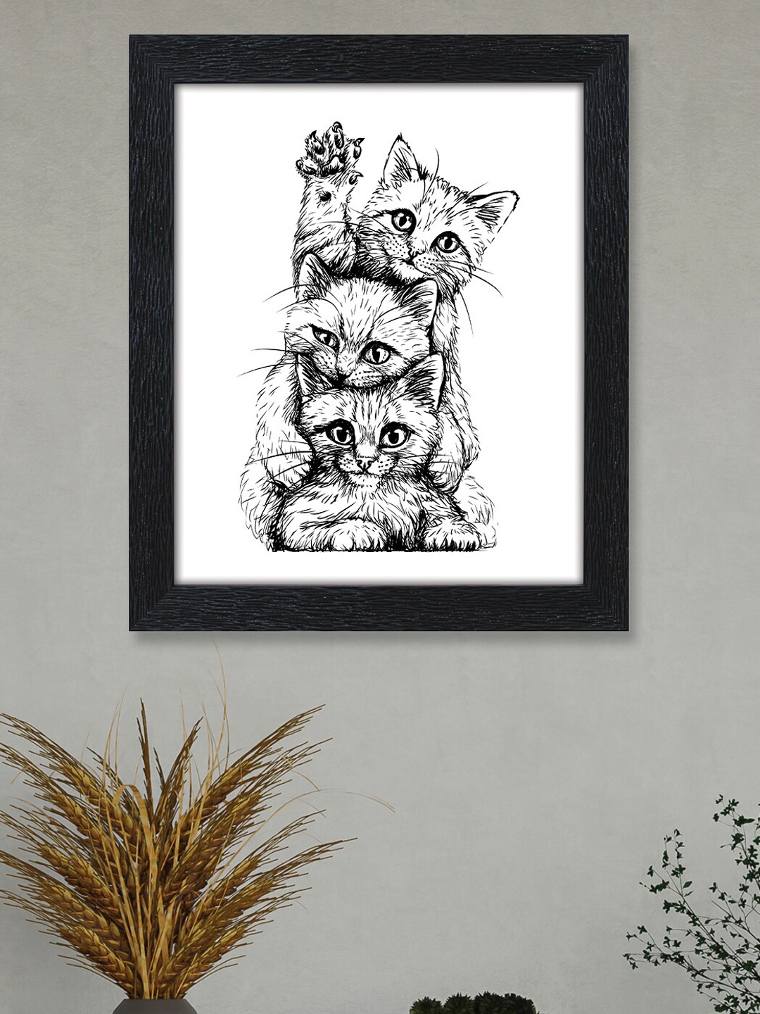 

nest ART White & Black Printed Playing Cats Wall Art