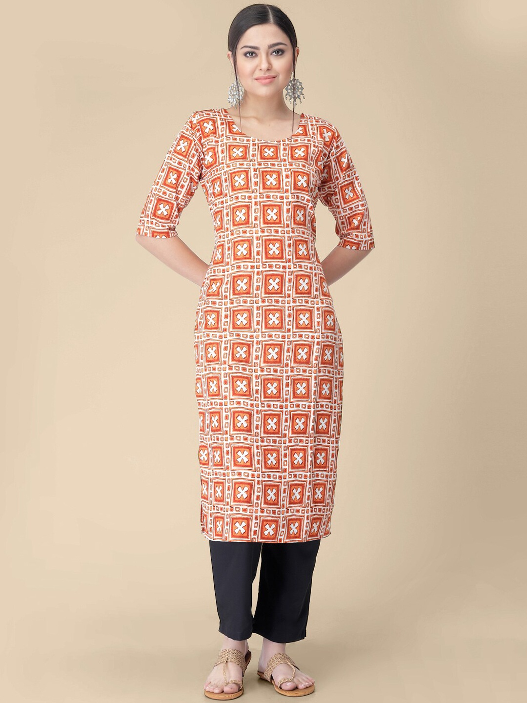 

7Threads Geometric Printed Crepe Straight Kurta, Orange