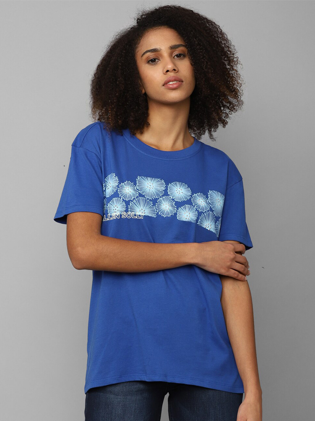 

Allen Solly Woman Floral Printed Pure Cotton Casual T-shirt, Blue