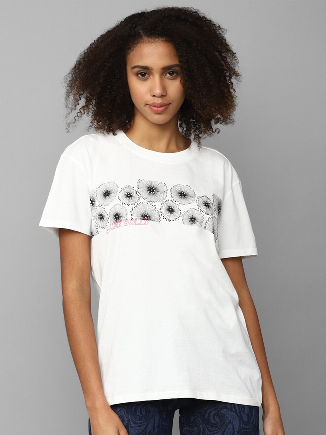 

Allen Solly Woman Floral Printed Pure Cotton Casual T-shirt, White