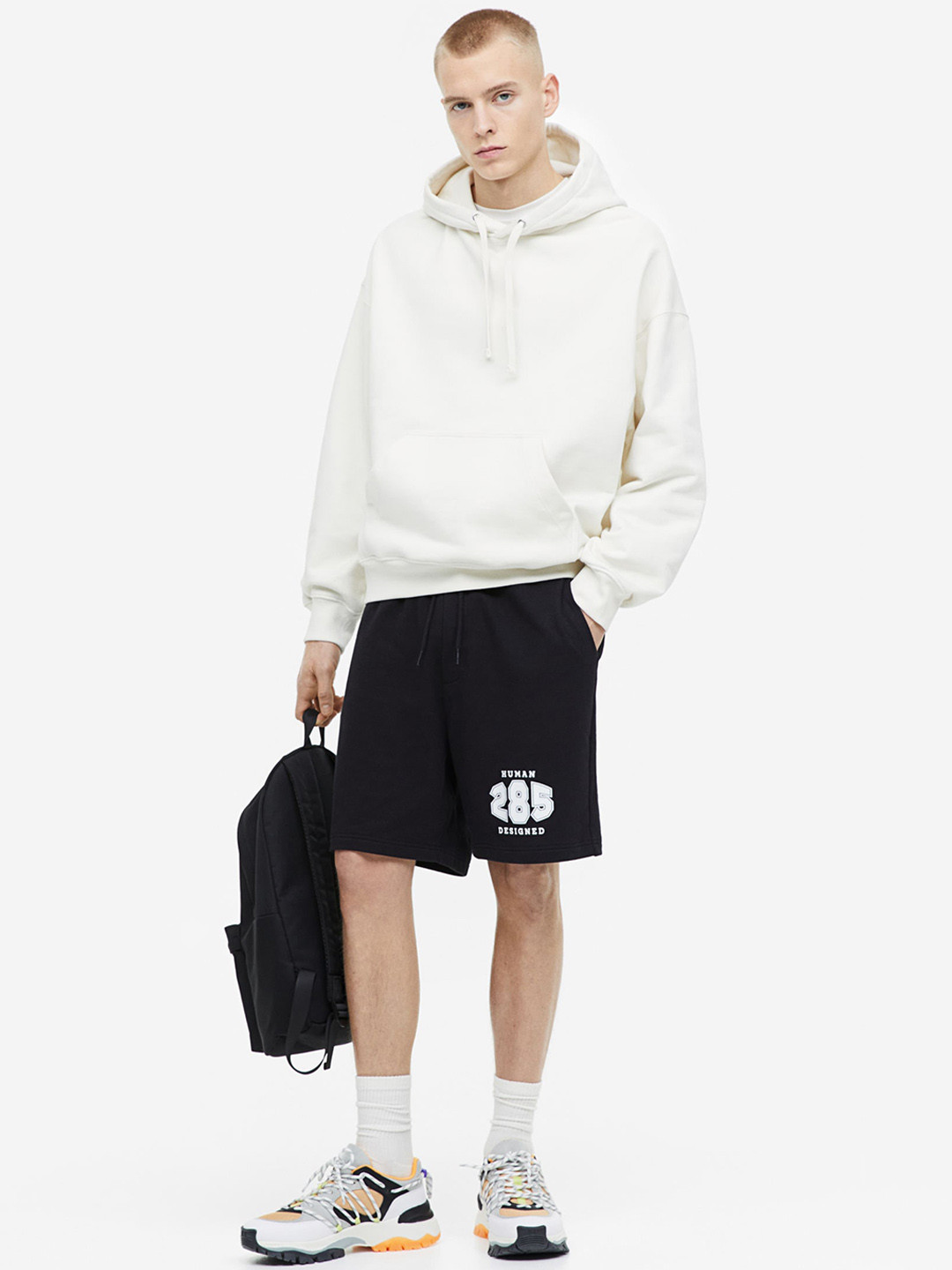 

H&M Men Relaxed Fit Printed Pure Cotton Sweatshorts, Black