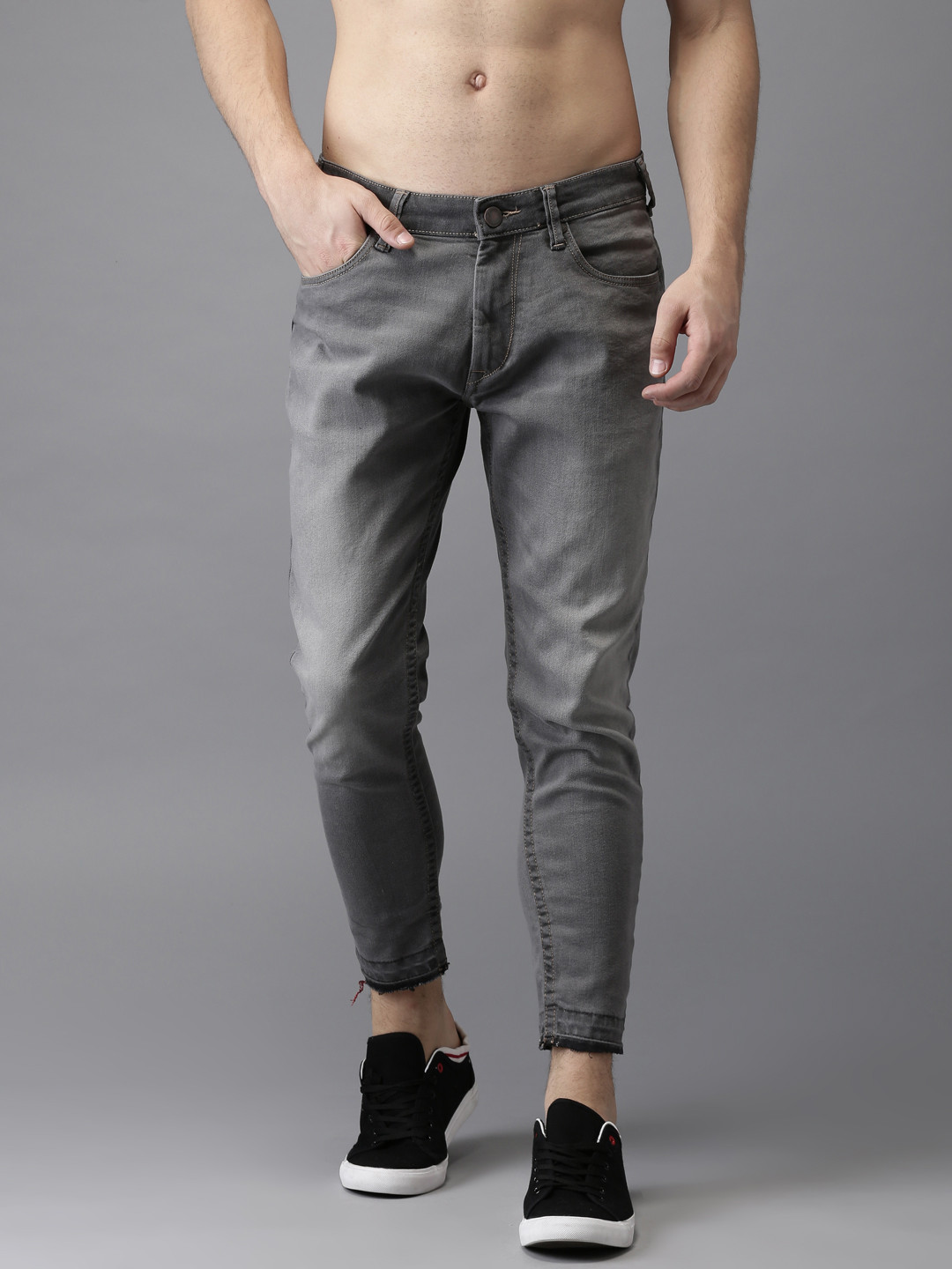 

HERE&NOW Men Grey Tapered Fit Mid-Rise Clean Look Stretchable Cropped Jeans
