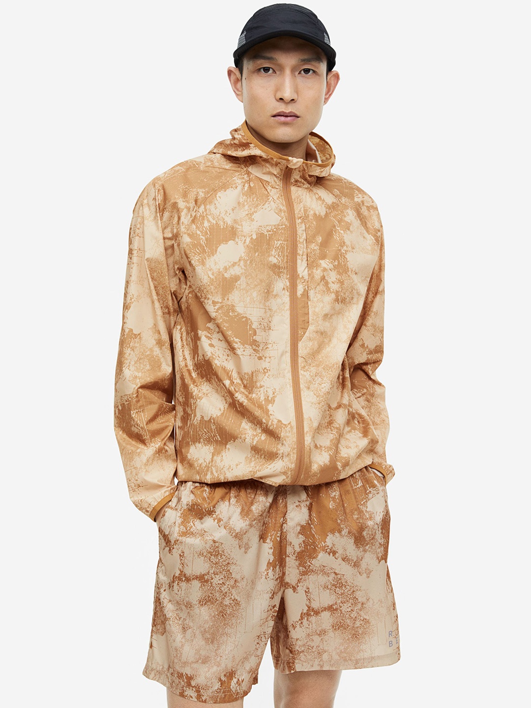 

H&M Men Sports Windbreaker, Beige