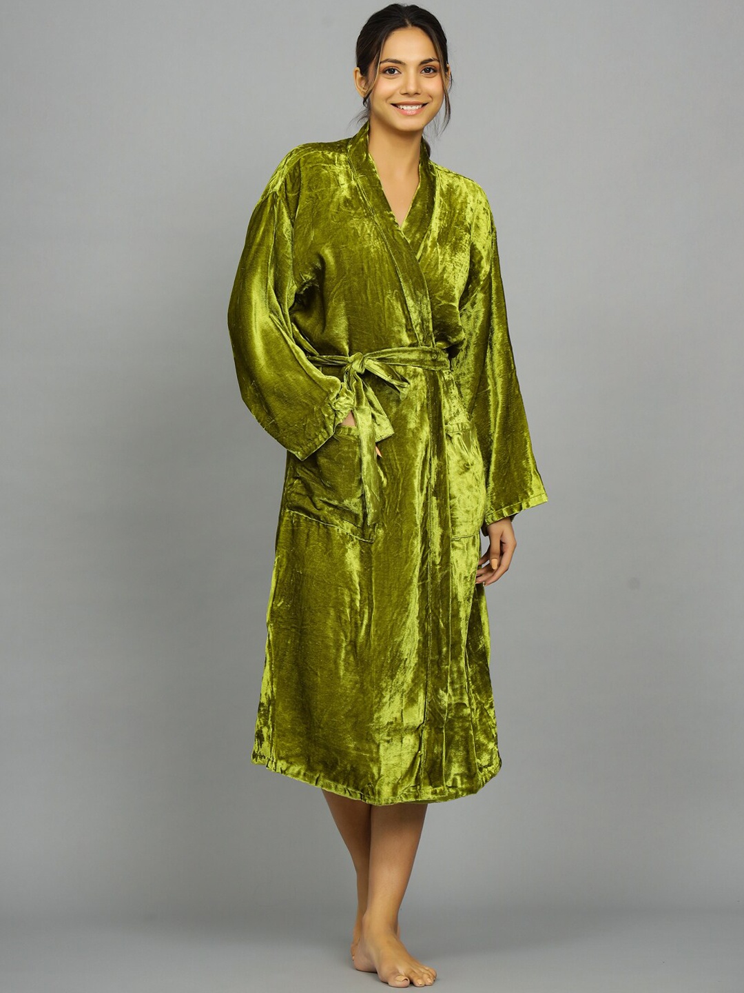 HANDICRAFT PALACE Women Velvet Knee-Length Bath Robe With Belt, Green