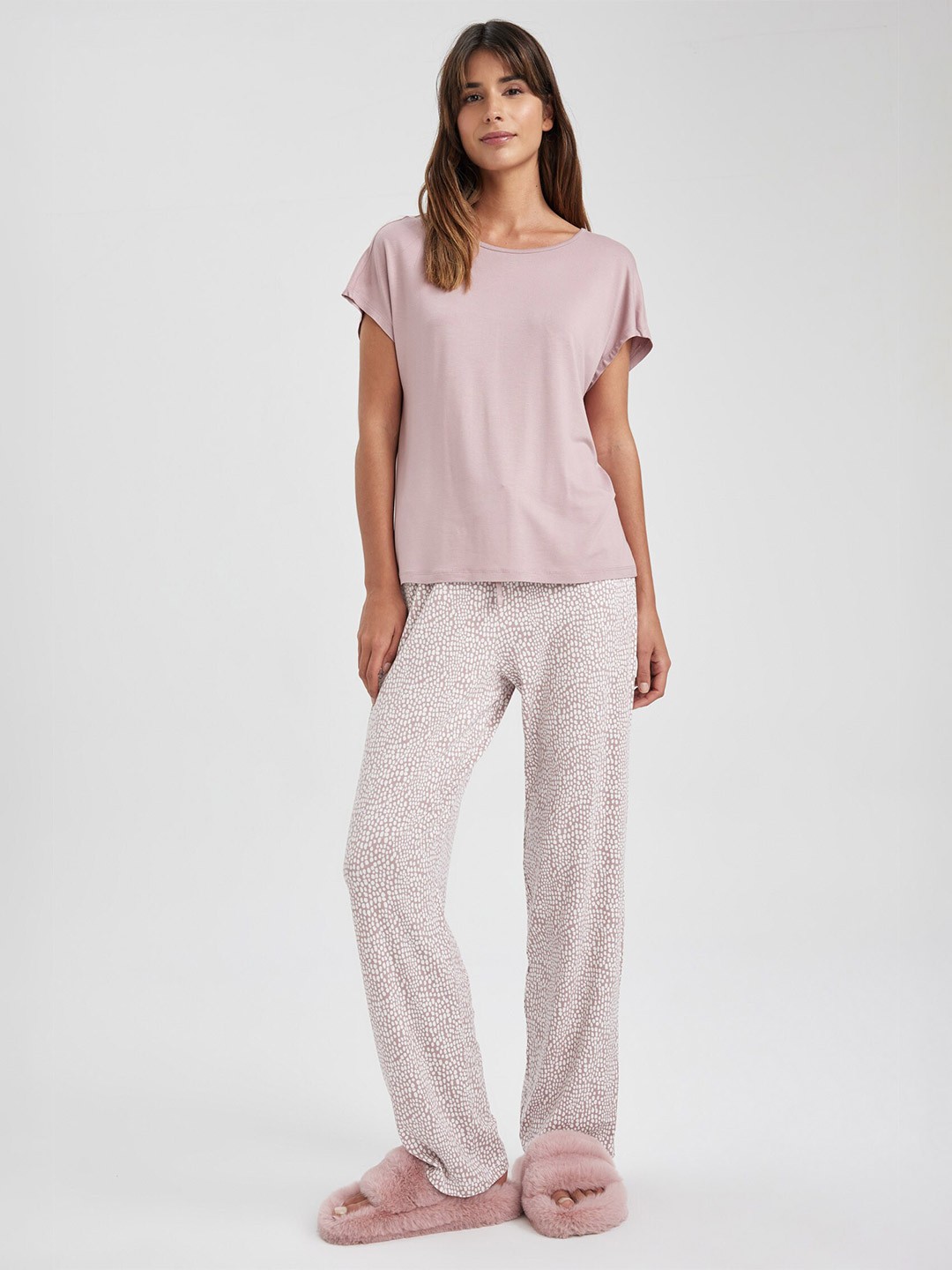 

DeFacto Printed T-Shirt & Pyjamas Night suit, Mauve