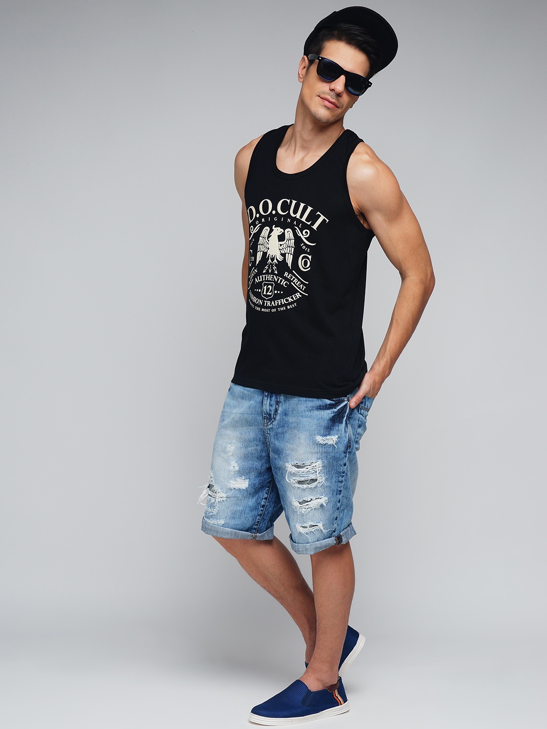 

Difference of Opinion Men Black Printed Round Neck T-shirt