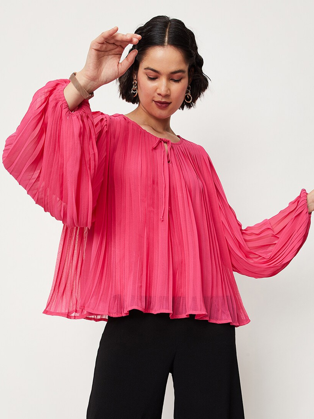 

max Tie-Ups Neck Bishop Sleeves Cape Casual Top, Pink