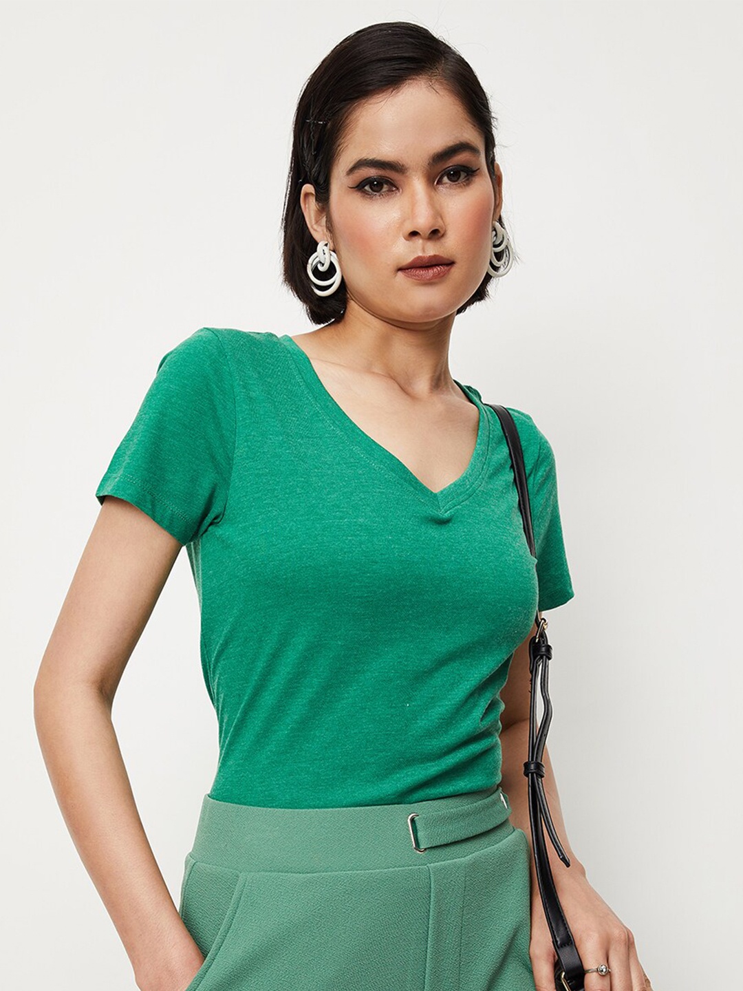 

max V-Neck Short Sleeves T-shirt, Green
