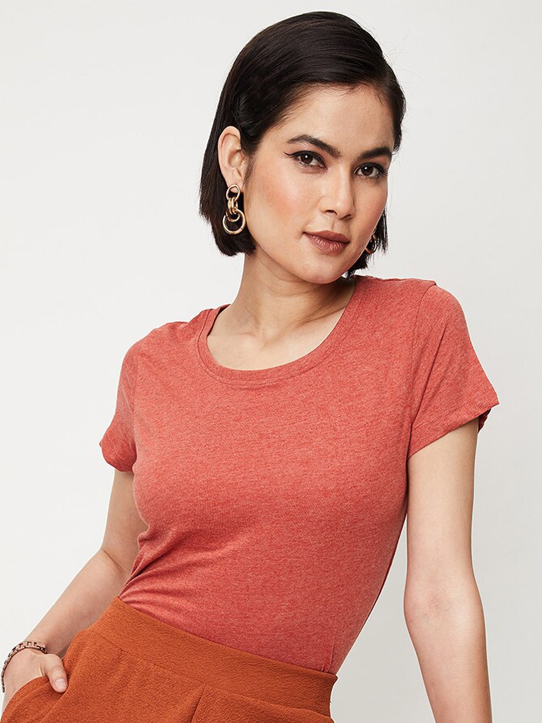 

max Round Neck Short Sleeves T-shirt, Rust