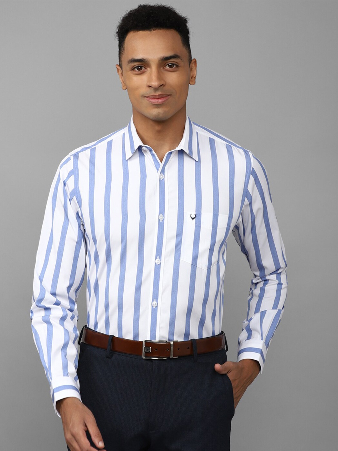 

Allen Solly Slim Fit Opaque Striped Pure Cotton Formal Shirt, White