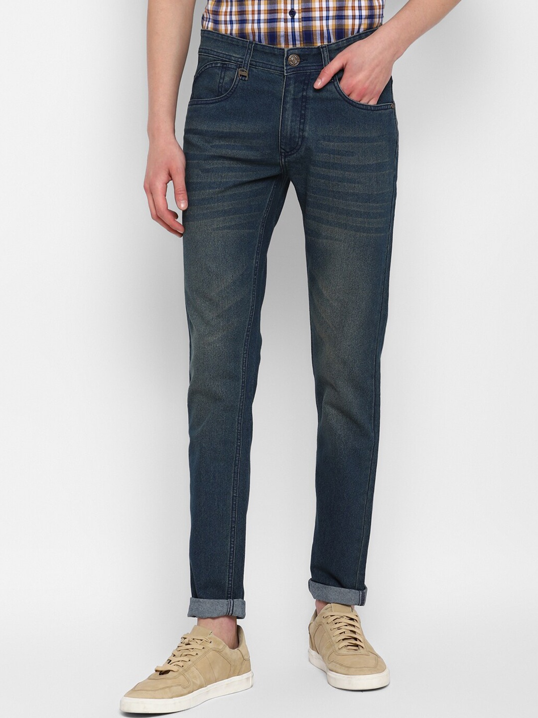 

Red Chief Men Slim Fit Mid-Rise Light Fade Jeans, Blue