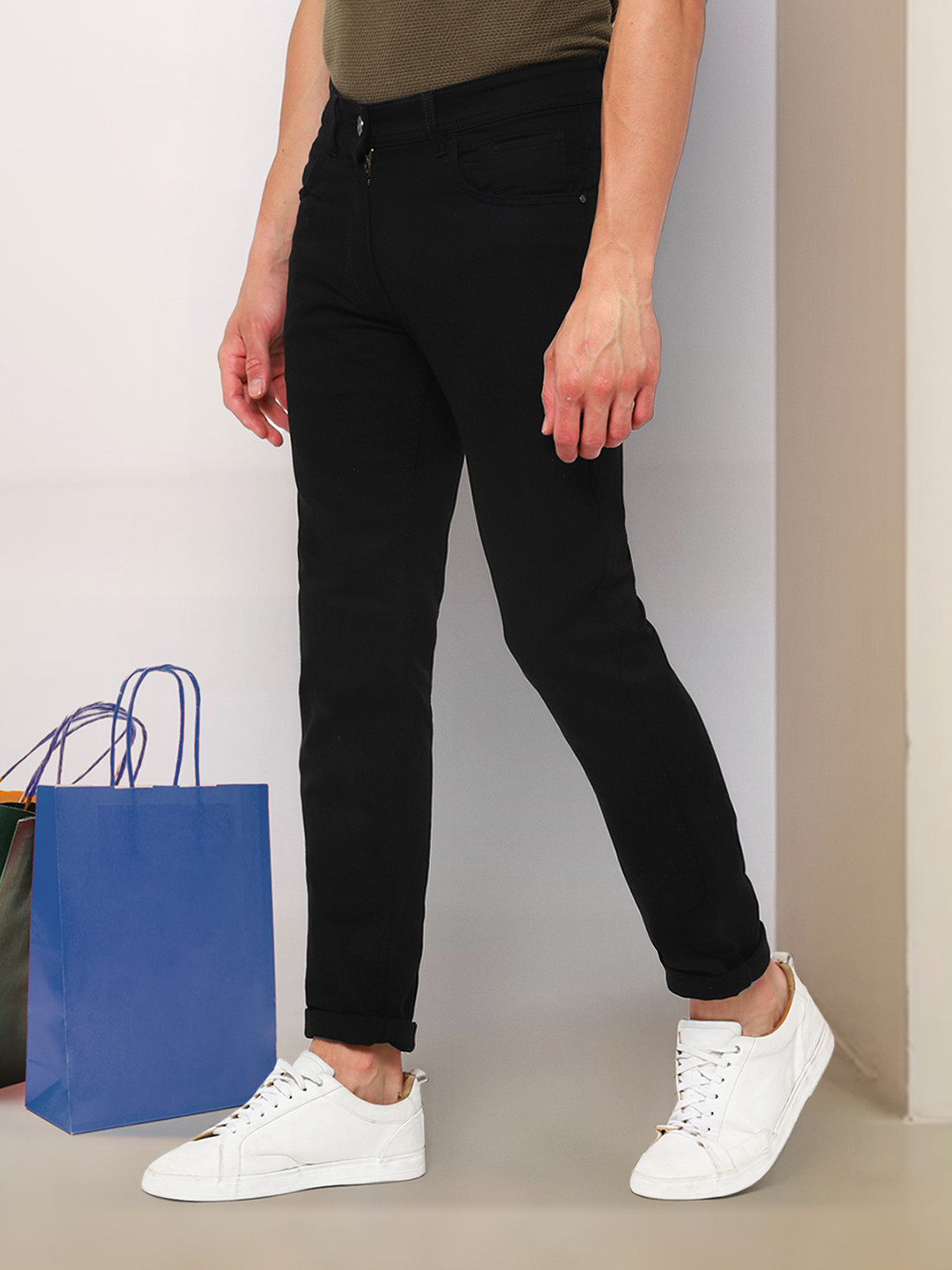 

Red Chief Men Mid-Rise Slim Fit No Fade Jeans, Black