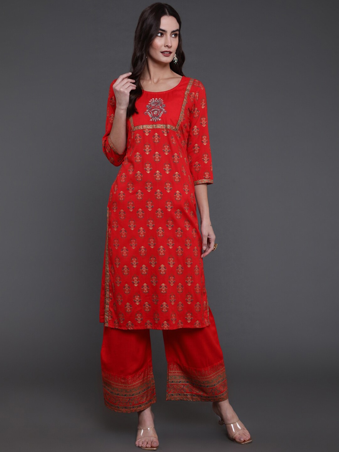 

antaran Floral Printed Straight Kurta with Palazzos, Red