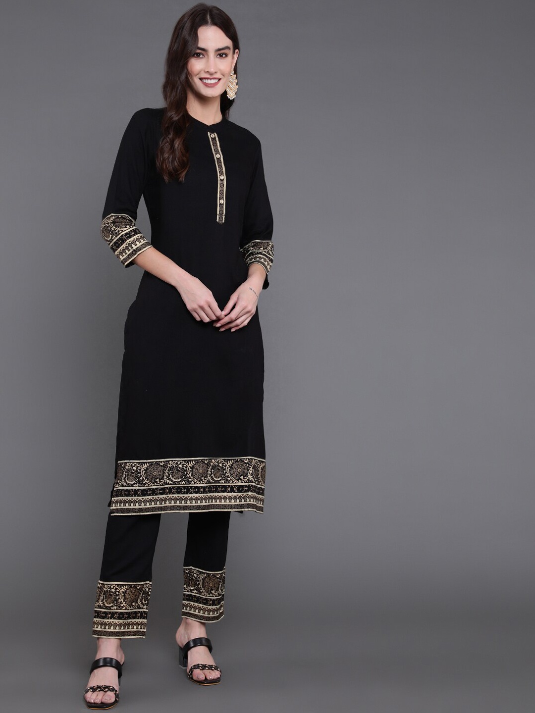 

antaran Ethnic Motifs Printed Kurta with Trousers, Black