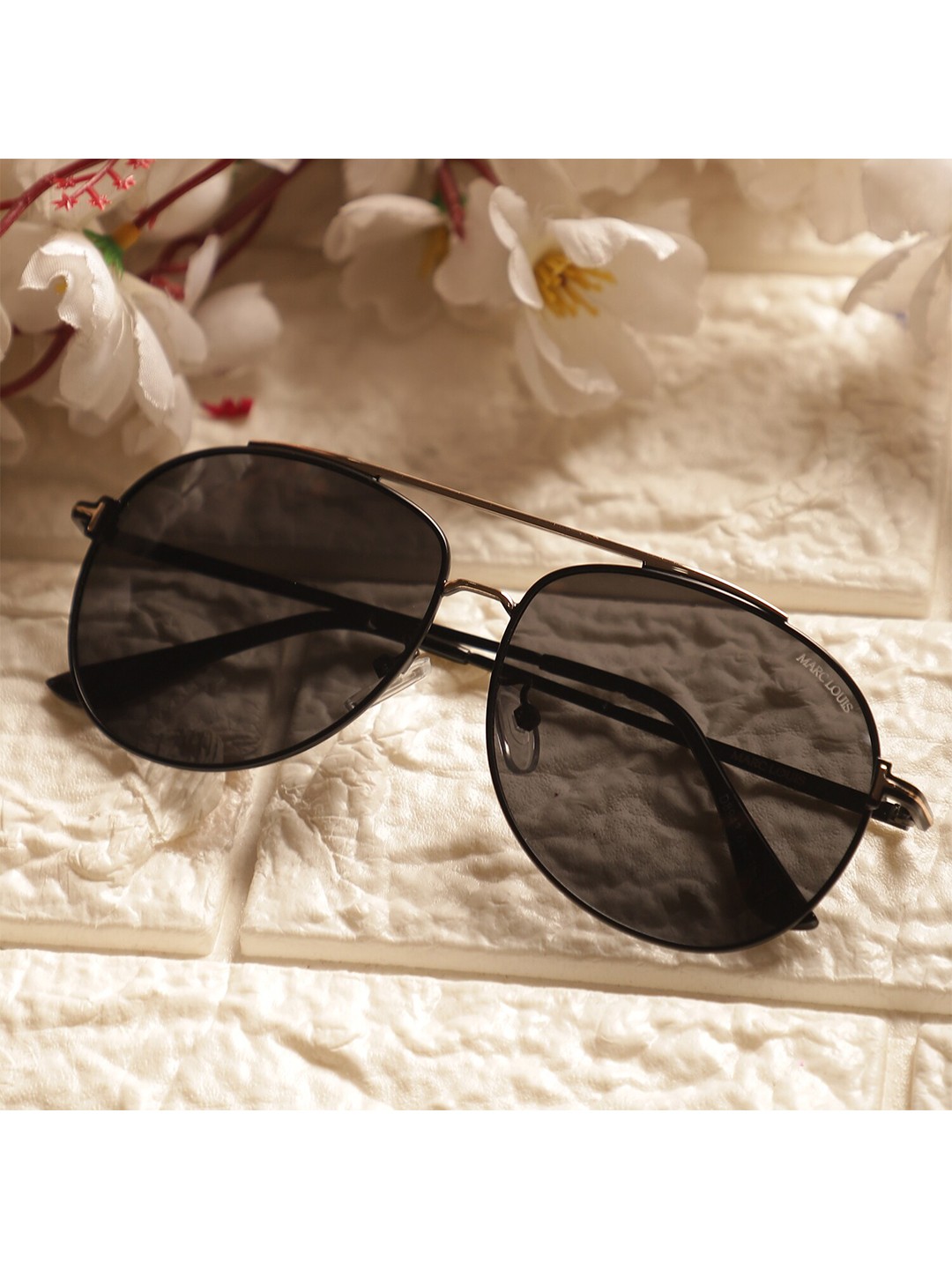 

MARC LOUIS Aviator Sunglasses With UV Protected Lens ML D8943, Black