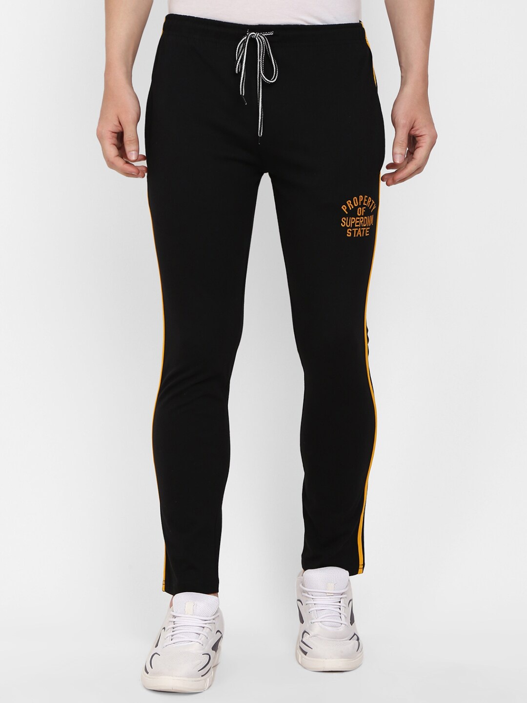 

V-Mart Men Regular Fit Cotton Track Pants, Black