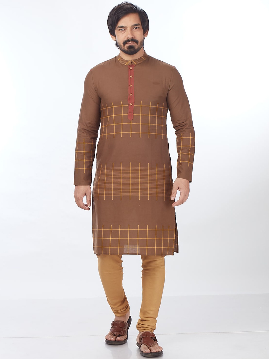 

Blacksmith Checked Mandarin Collar Jacquard Pure Cotton Kurta, Brown