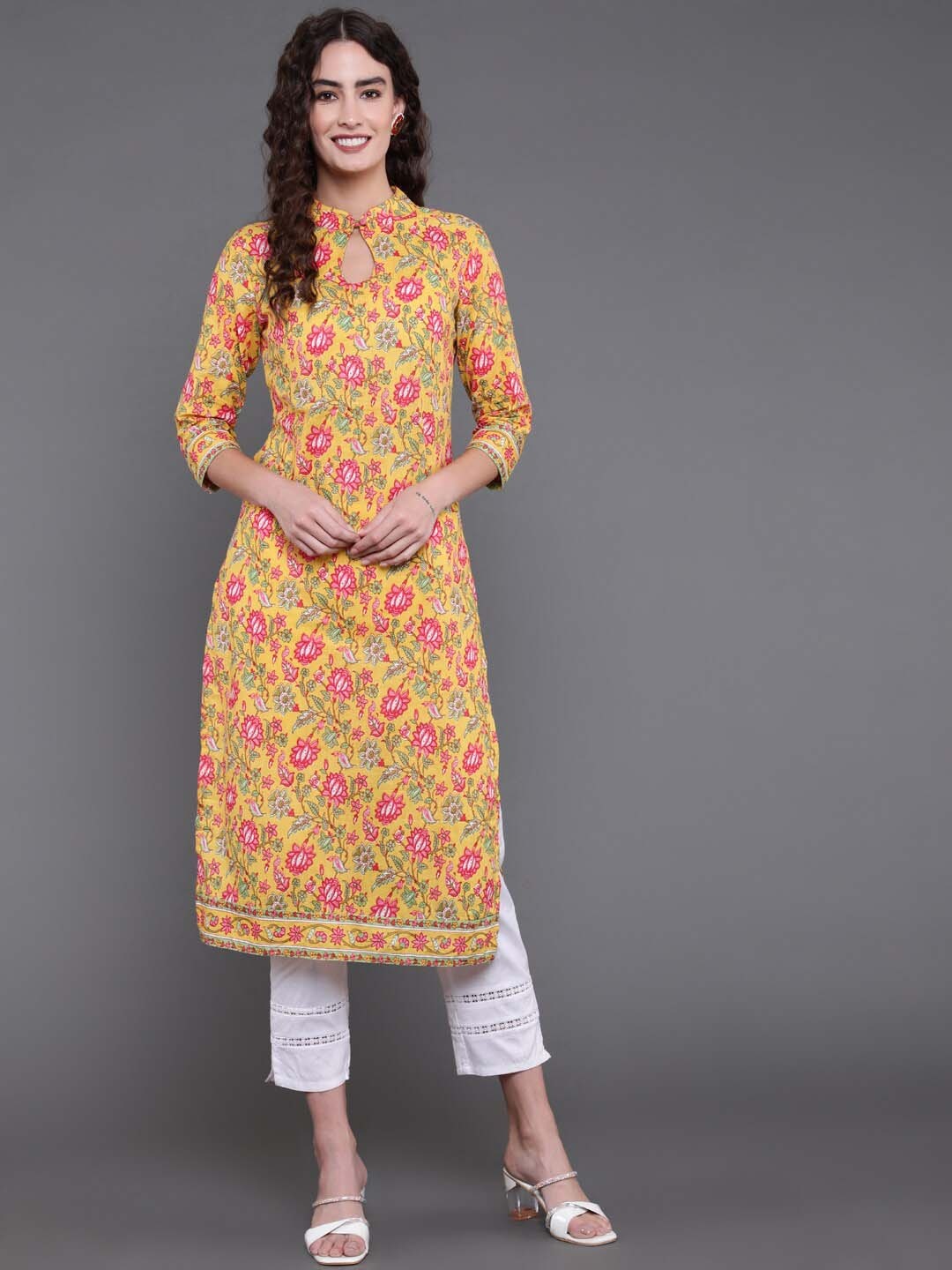 

antaran Floral Printed Cotton Straight Kurta, Yellow