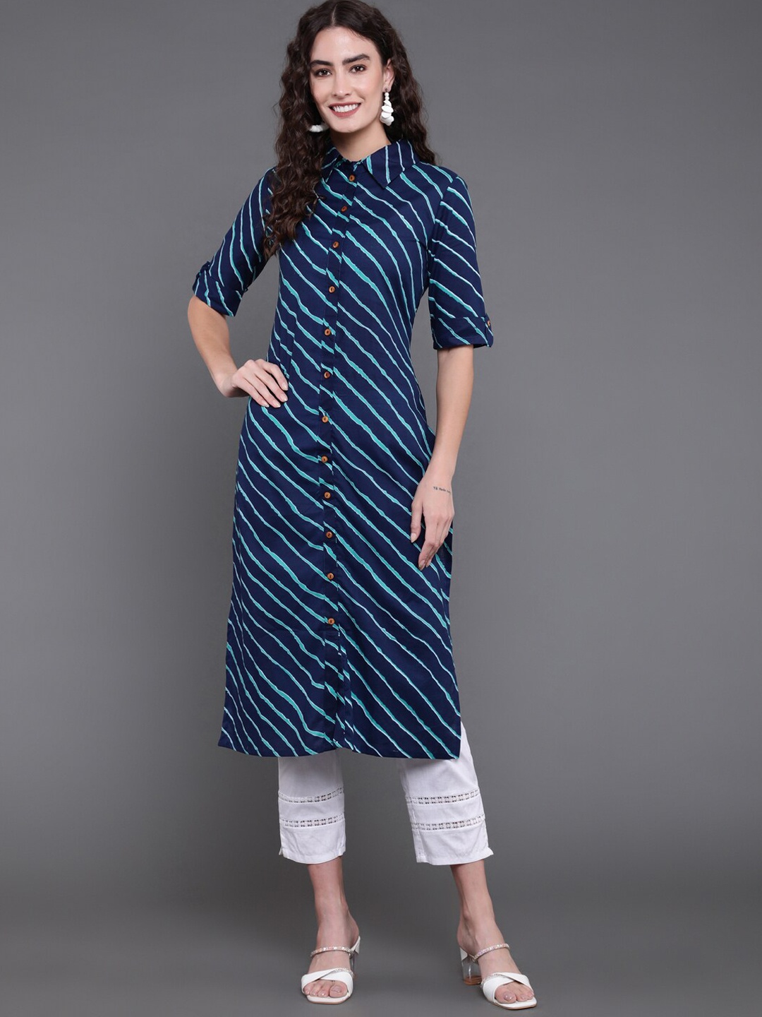

antaran Leheriya Printed Shirt Collar Pure Cotton Kurta, Navy blue