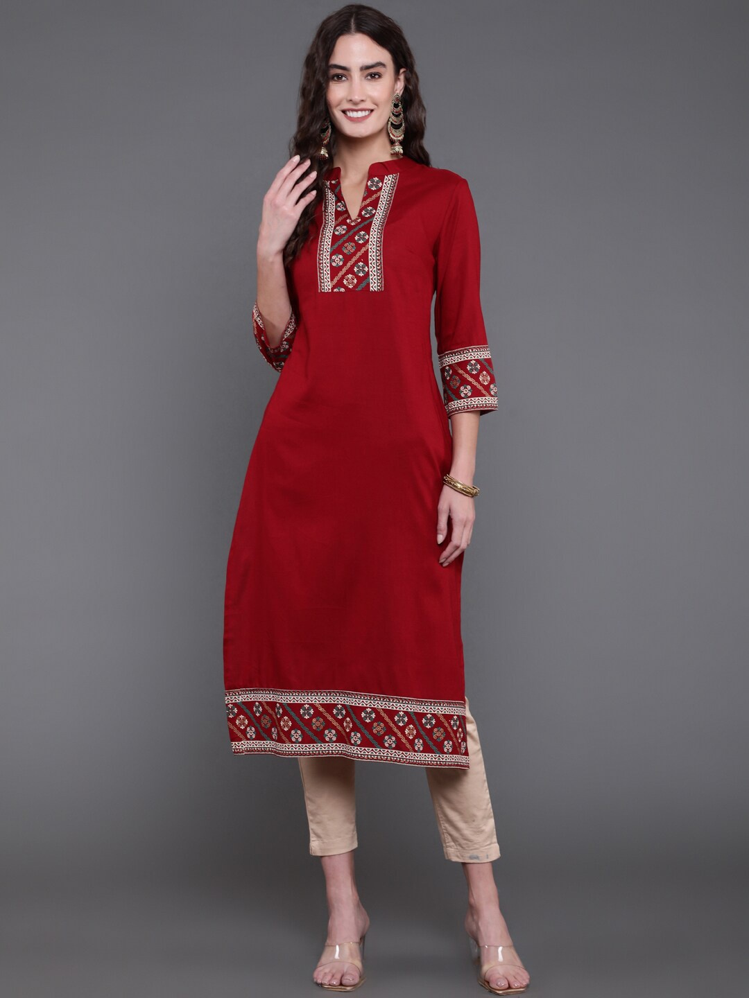 

antaran Floral Yoke Design Straight Kurta, Maroon