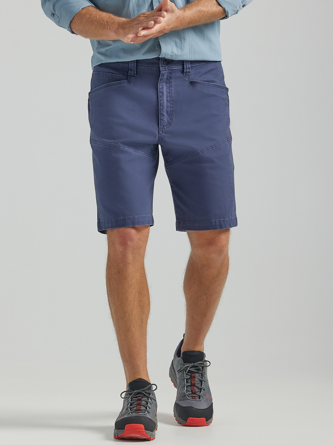 

Wrangler Men Mid-Rise Cotton Regular Shorts, Blue