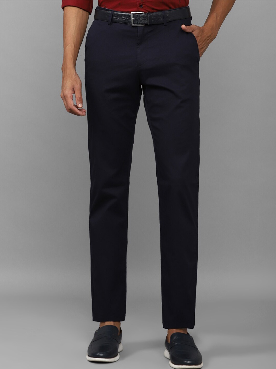 

Allen Solly Men Mid Raise Slim Fit Casual Regular Trousers, Navy blue