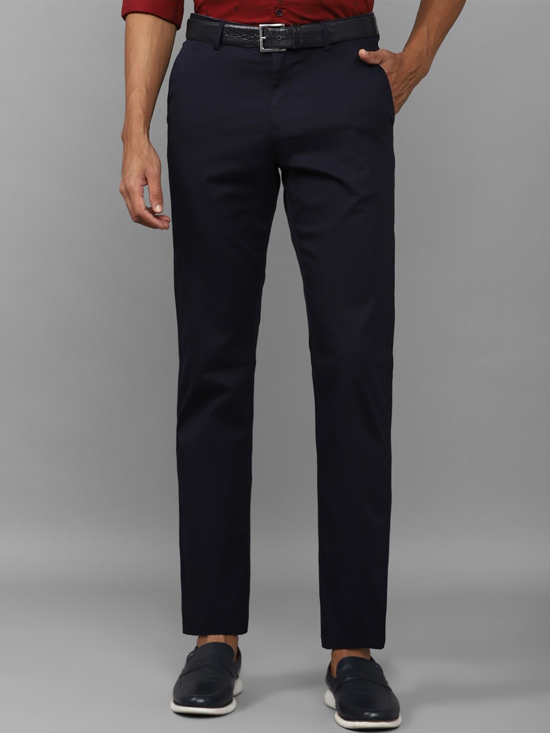 

Allen Solly Men Mid Raise Slim Fit Casual Regular Trousers, Navy blue