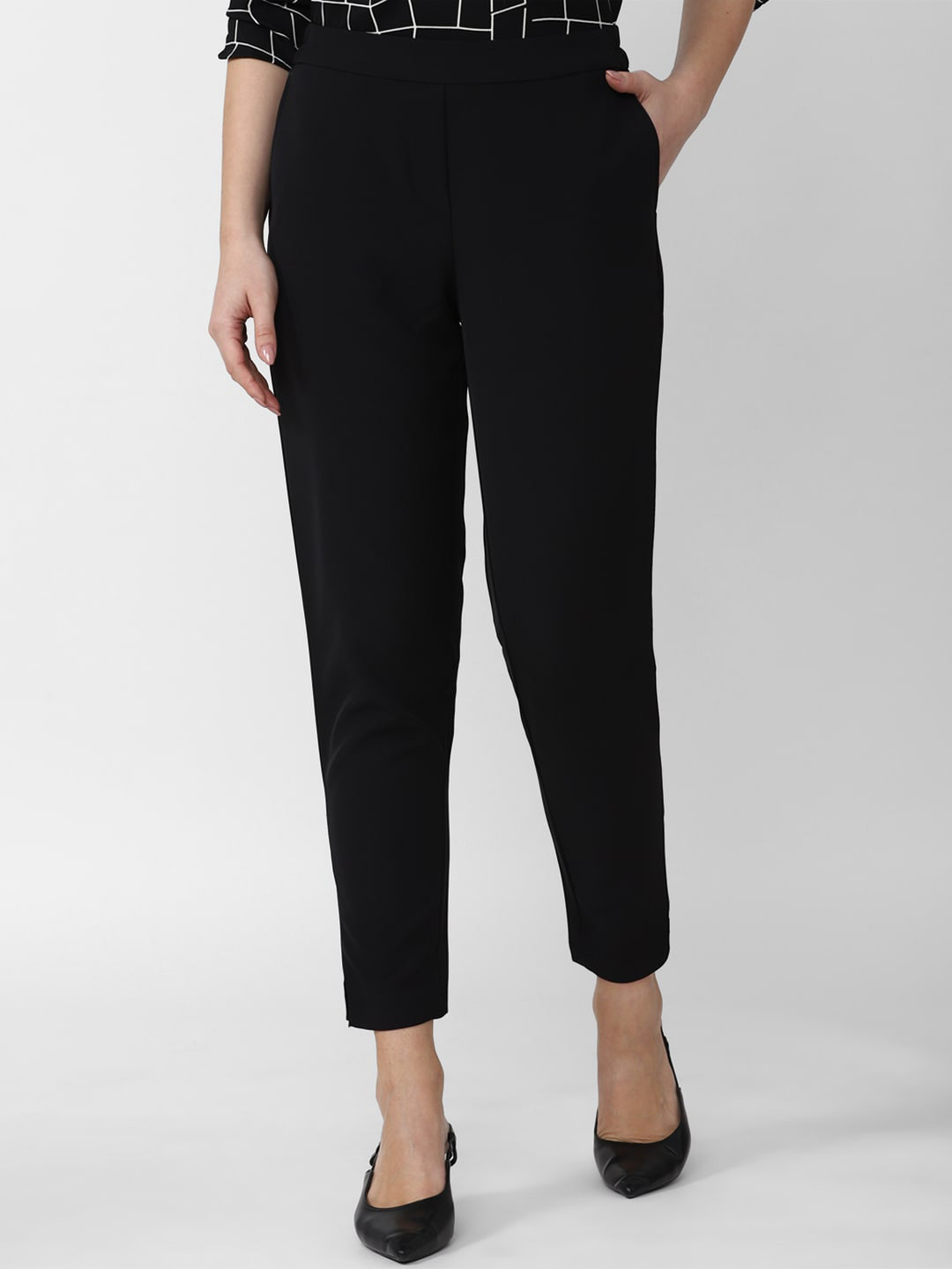 

Van Heusen Woman Mid-Rise Tapered Fit Trousers, Black