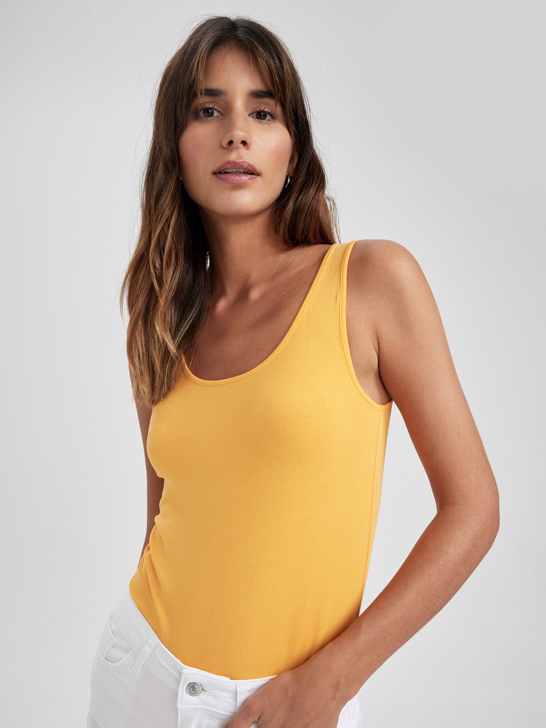 

DeFacto Scoop Neck Cotton Fitted Tank Top, Yellow