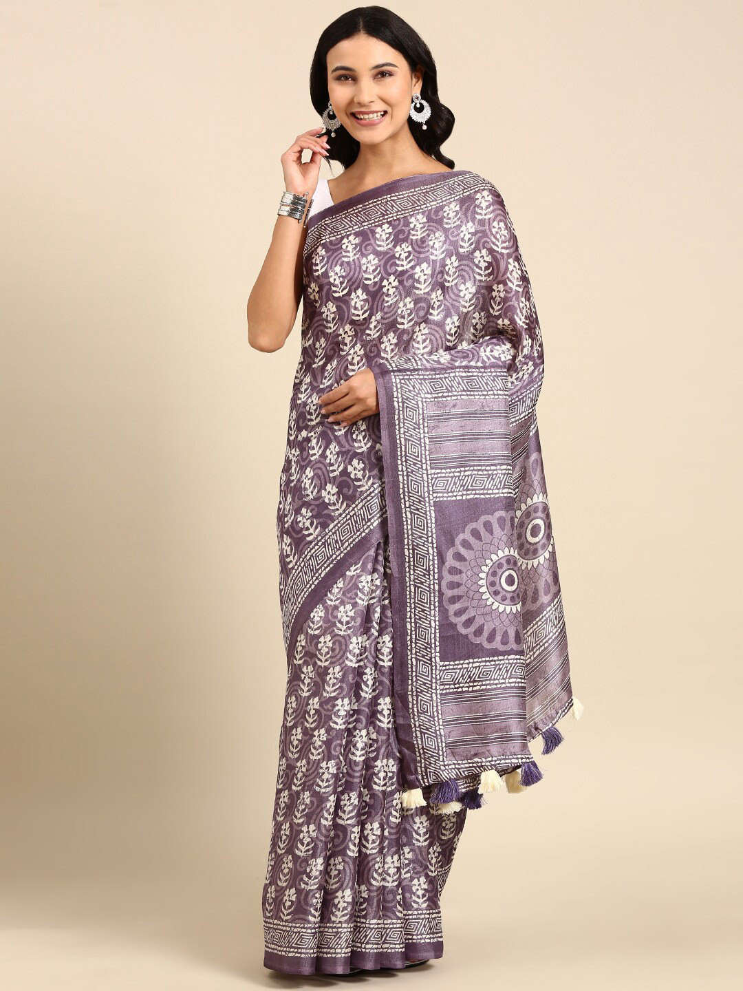 

Anouk Purple & White Floral Silk Cotton Kota Saree