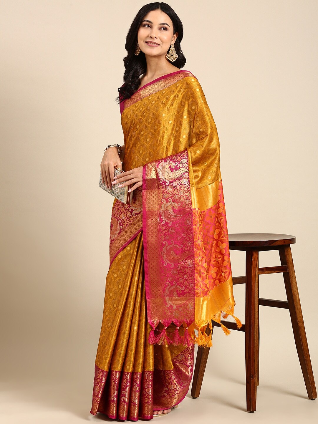 

Anouk Ethnic Motif Silk Blend Kanjeevaram Zari Saree With Tassel, Mustard