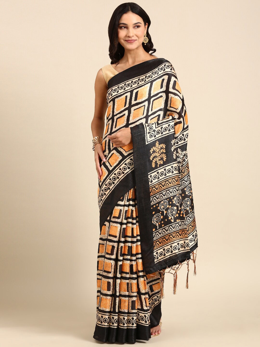 

Anouk Geometric Silk Cotton Kota Saree, Black