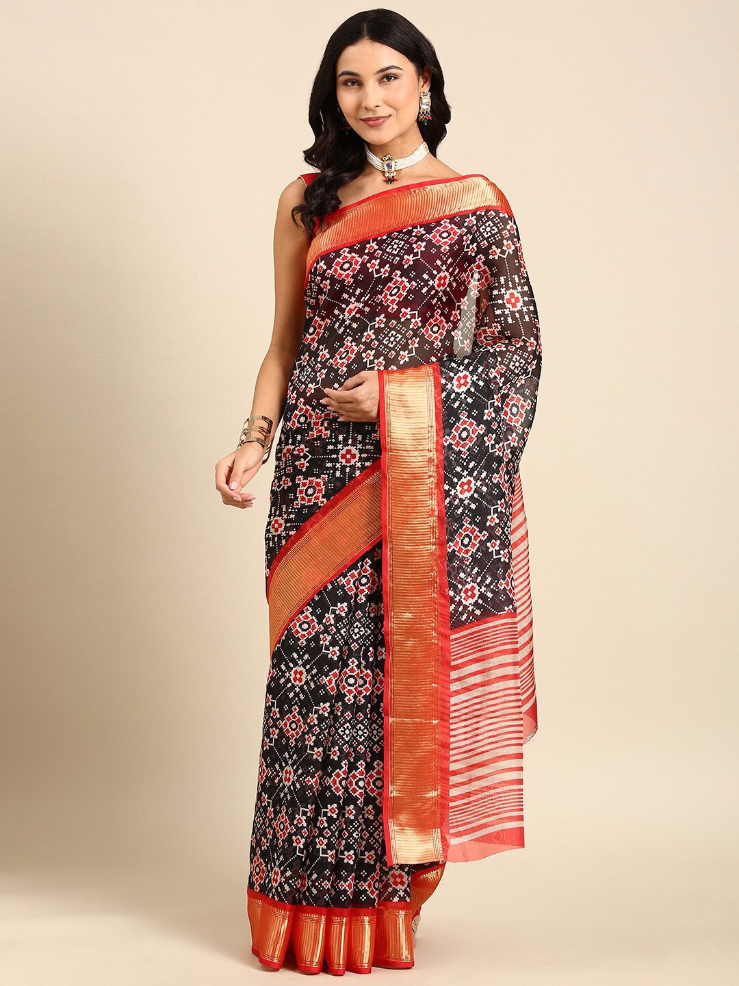

Anouk Ethnic Motif Pure Cotton Zari Saree With Blouse Piece, Black