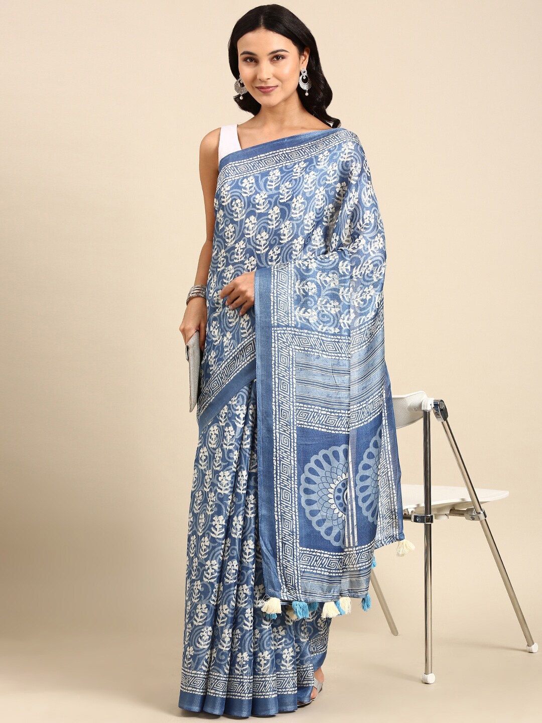 

Anouk Batik Silk Cotton Kota Saree With Tassel, Blue