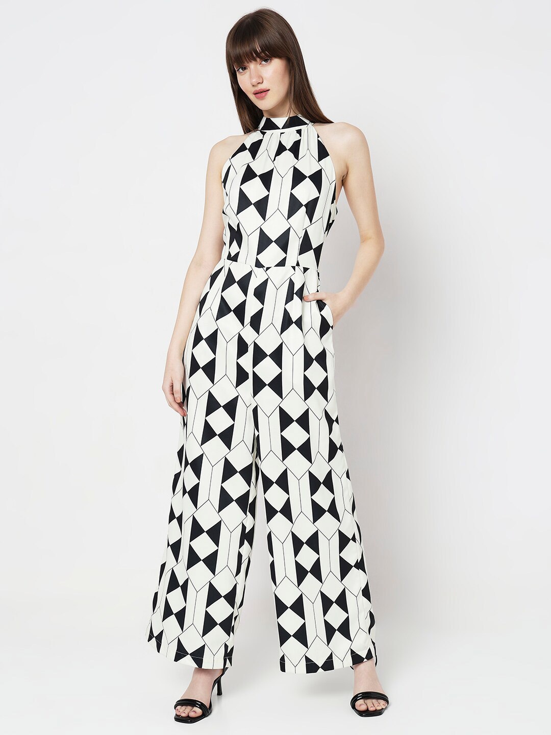 

Vero Moda Halter Neck Printed Basic Jumpsuit, White