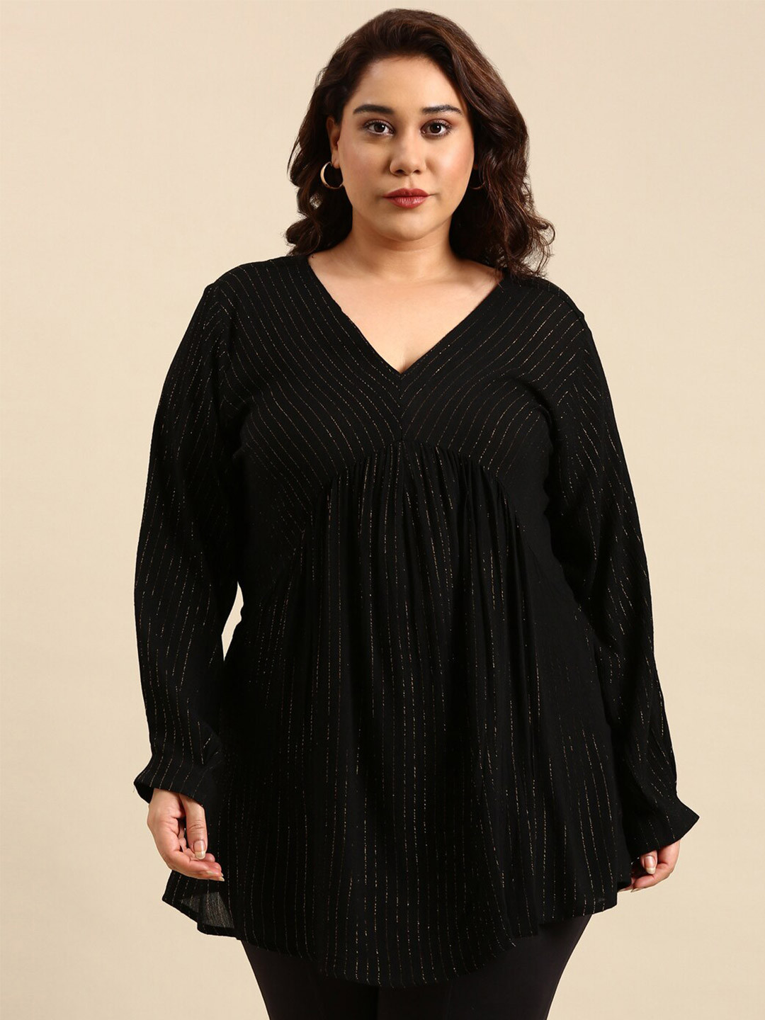 

The Pink Moon Women Plus Size Solid V-Neck Tunic, Black