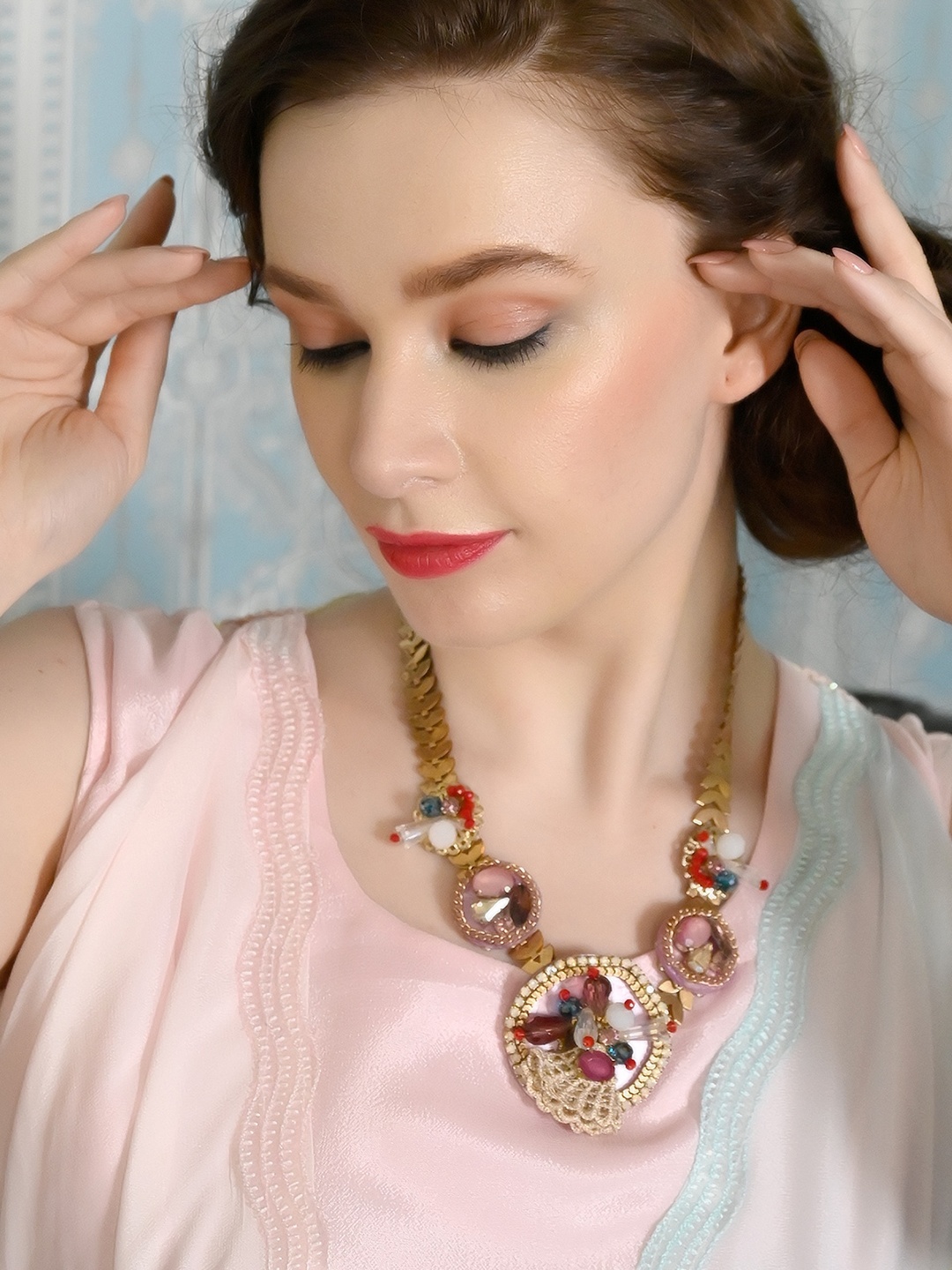 

ODETTE Artificial Beads Floral Statement Necklace, Pink