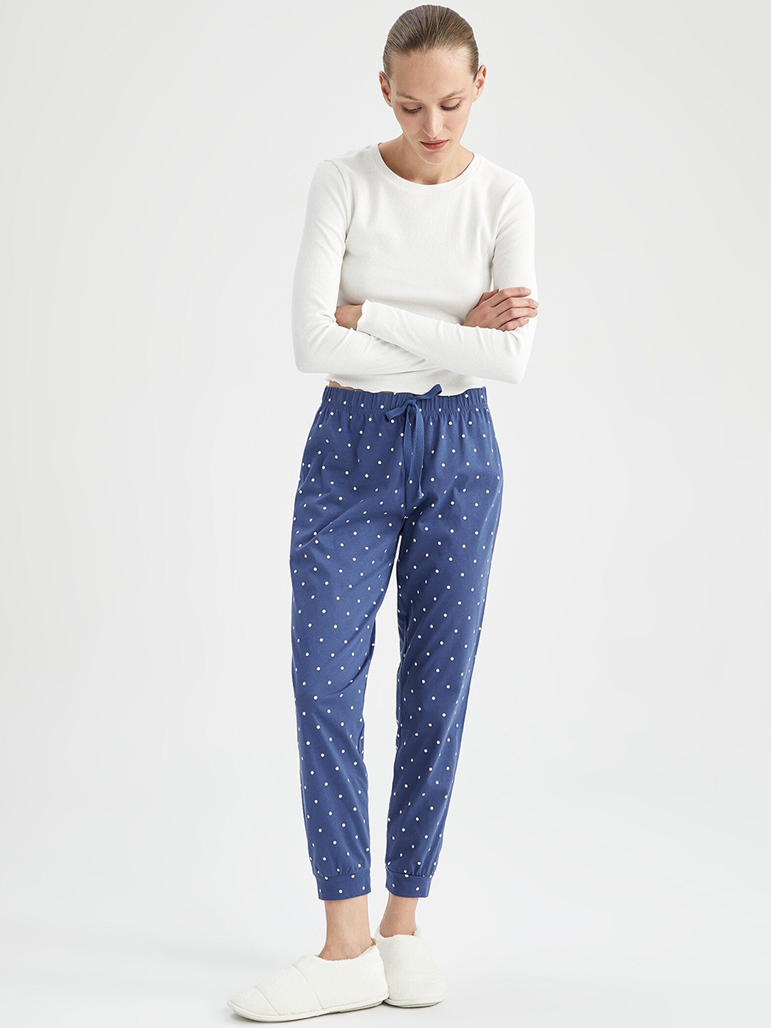 

DeFacto Women Polka Dots Printed Pure Cotton Joggers, Blue