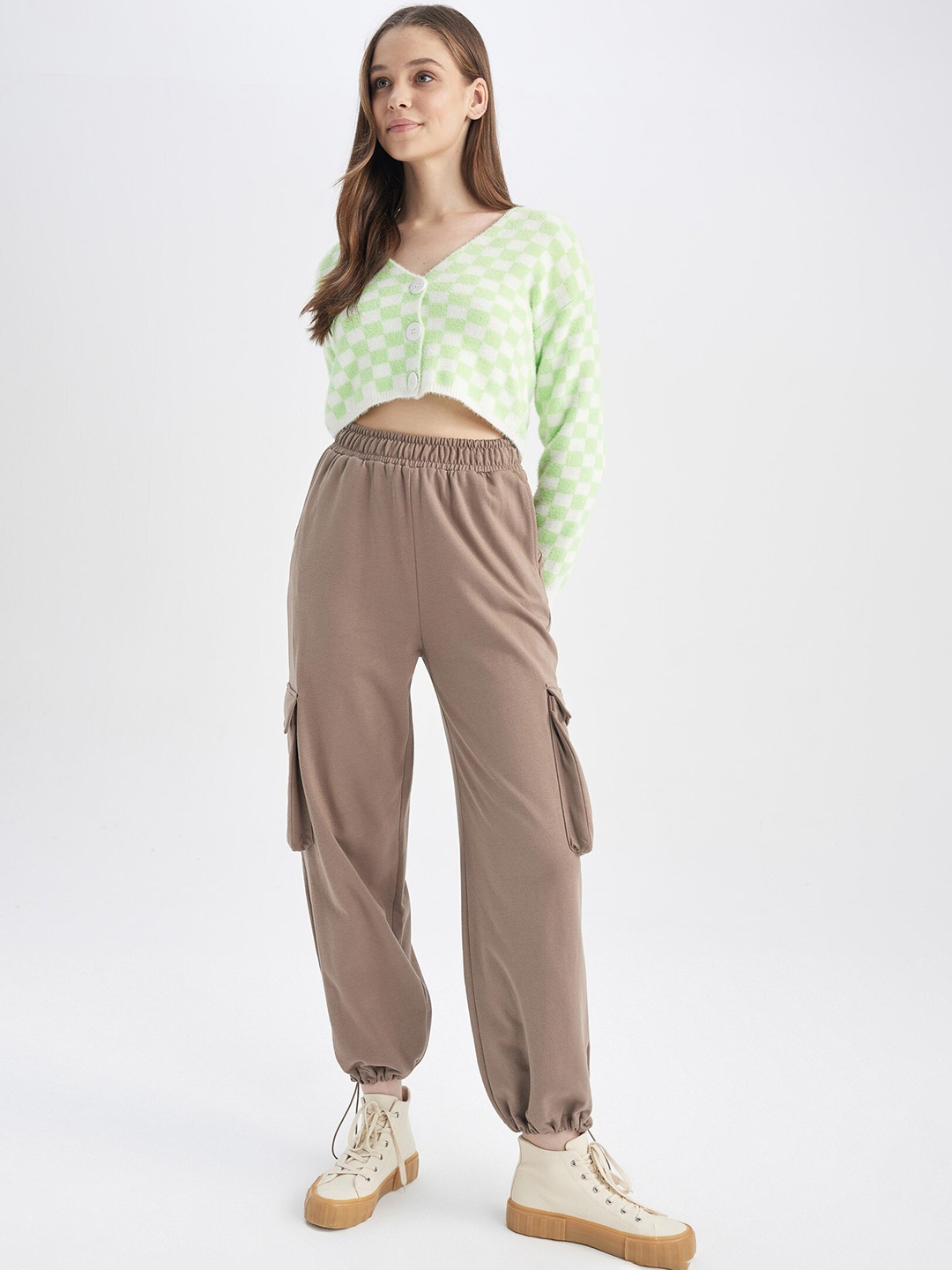 

DeFacto Women Mid -Rise Cargos Trousers, Brown