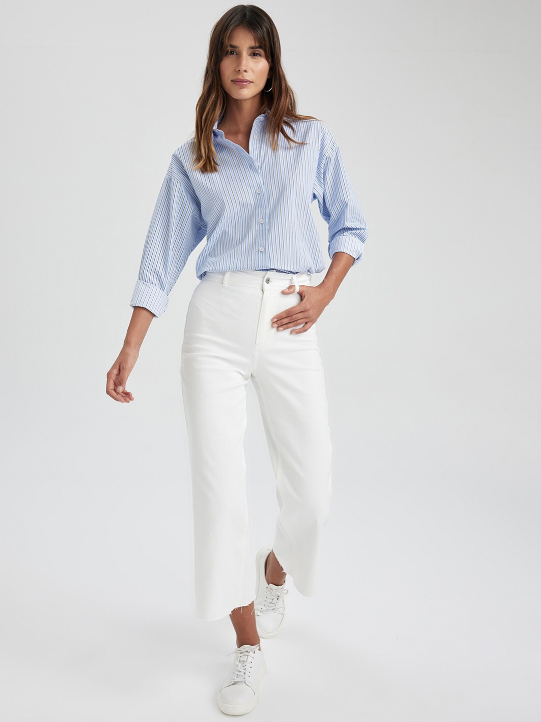 

DeFacto Women Mid-Rise Parallel Trousers, White
