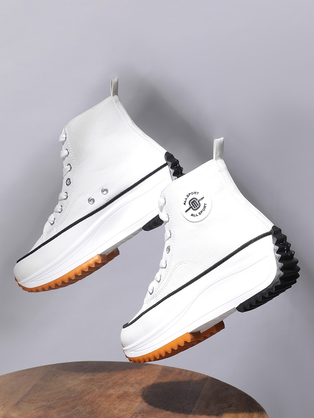 

MOZAFIA Women High-Top Lightweight Sneakers, White