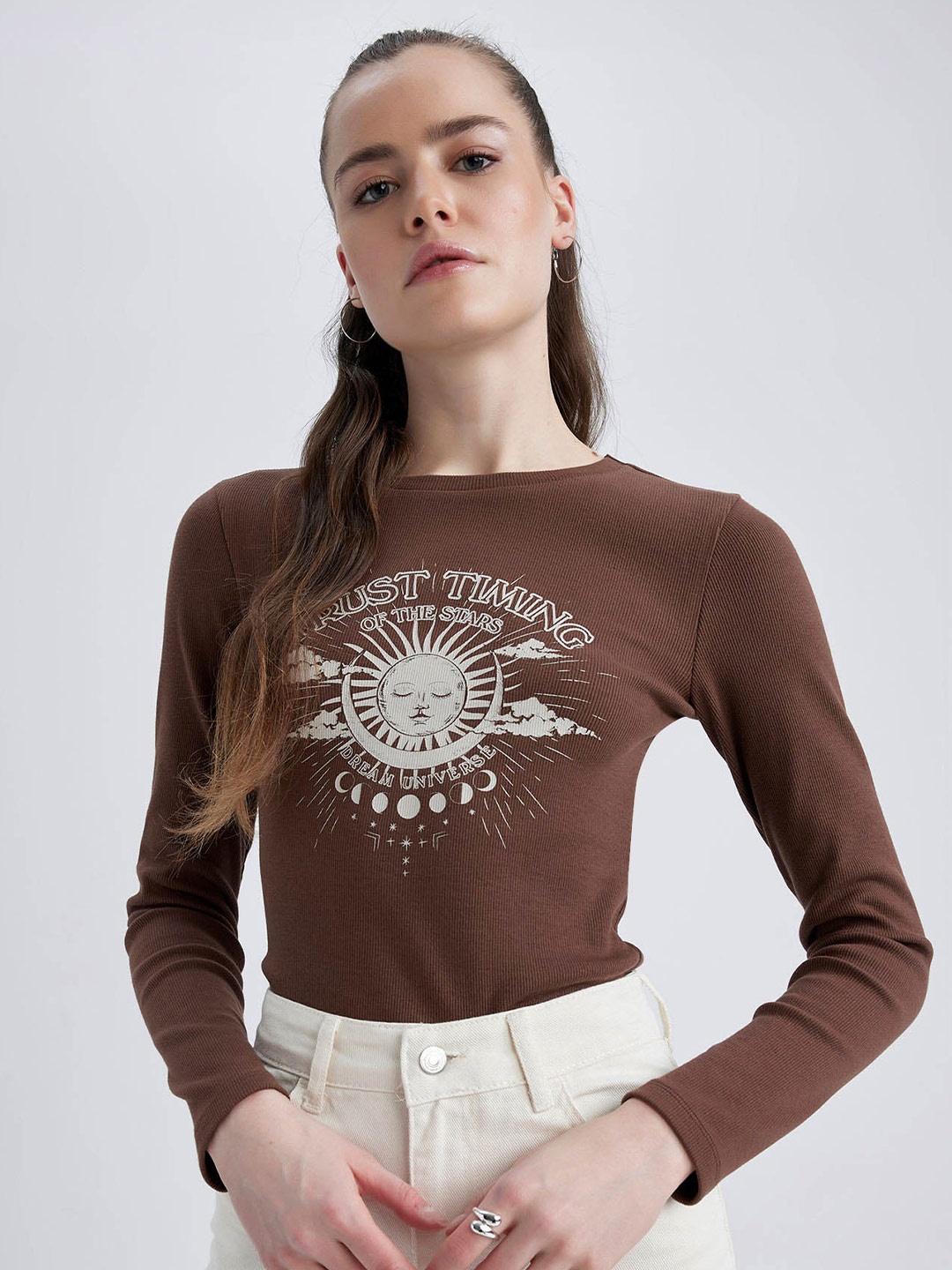 

DeFacto Long Sleeve Graphic Printed T-shirt, Brown