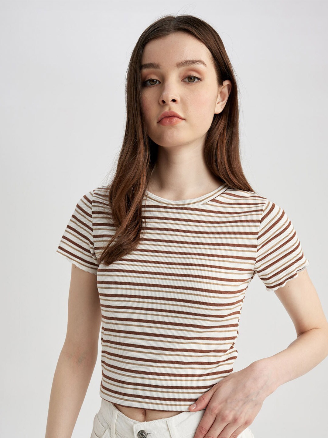 

DeFacto Round Neck Striped T-shirt, Brown