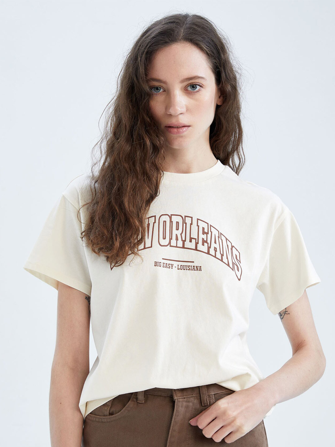 

DeFacto Typography Printed Drop Shoulder Sleeves Pure Cotton T-shirt, Off white