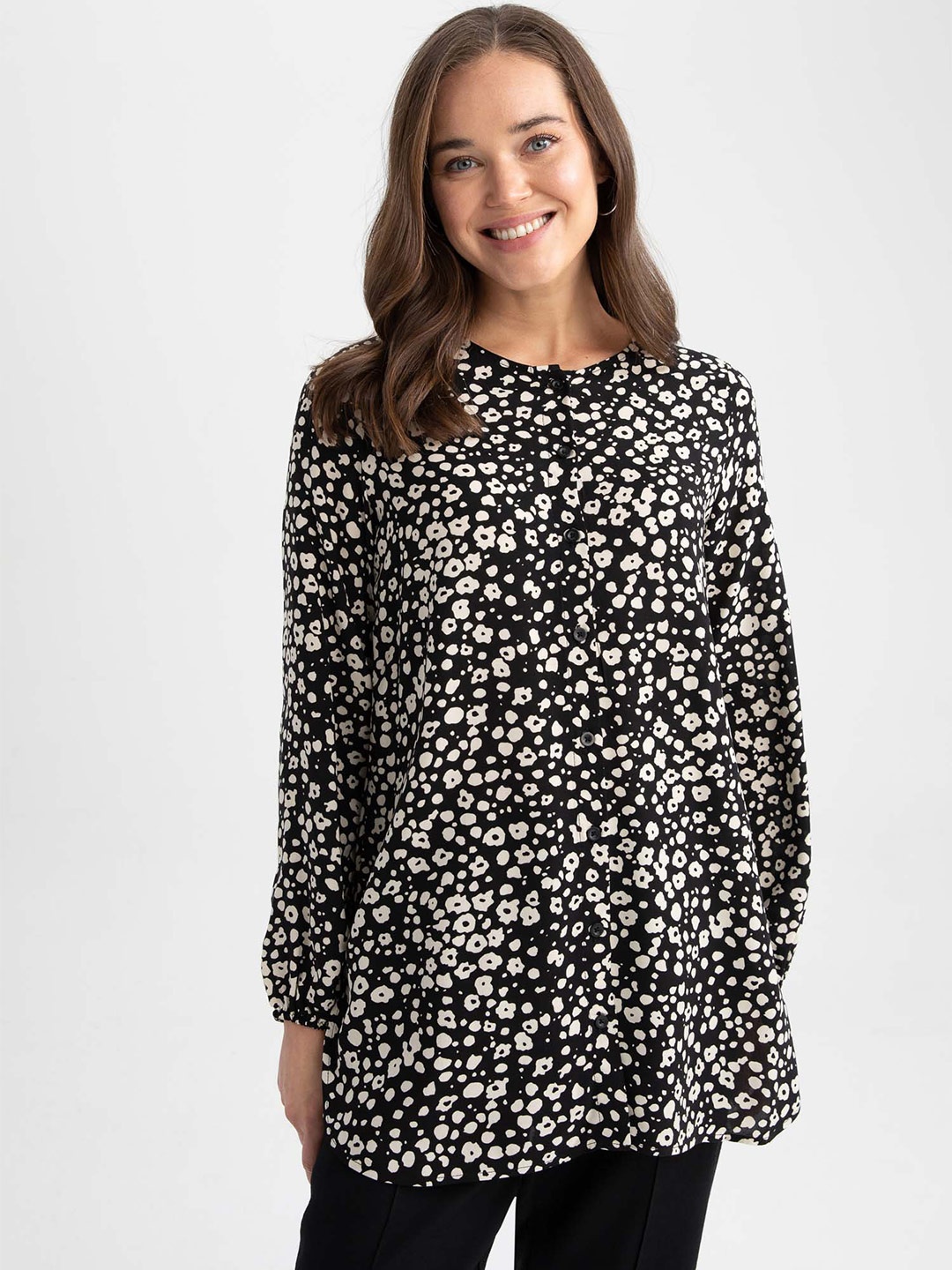 

DeFacto Floral Printed Round Neck Tunic, Black
