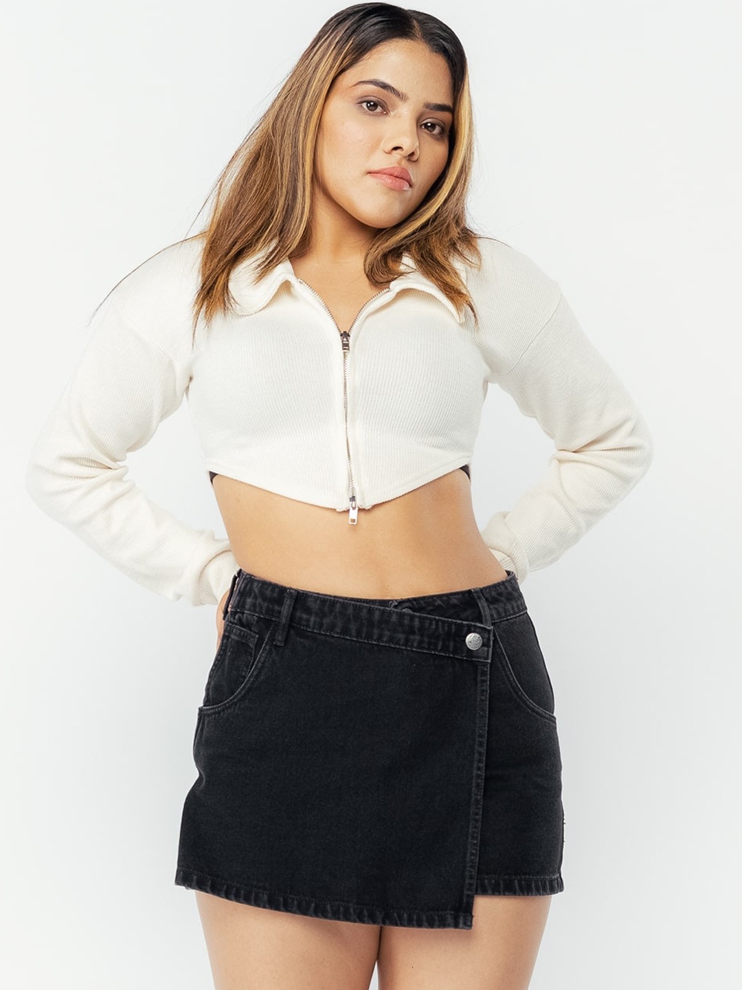

FREAKINS Women Black High-Rise Pure Cotton Denim Skorts
