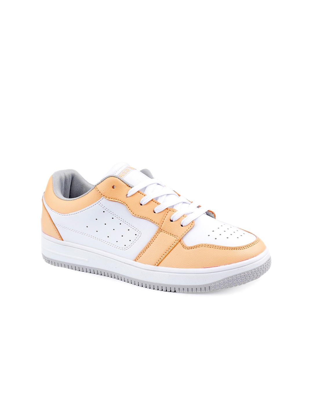 

bacca bucci Women Perforated Colourblocked Sneakers, White