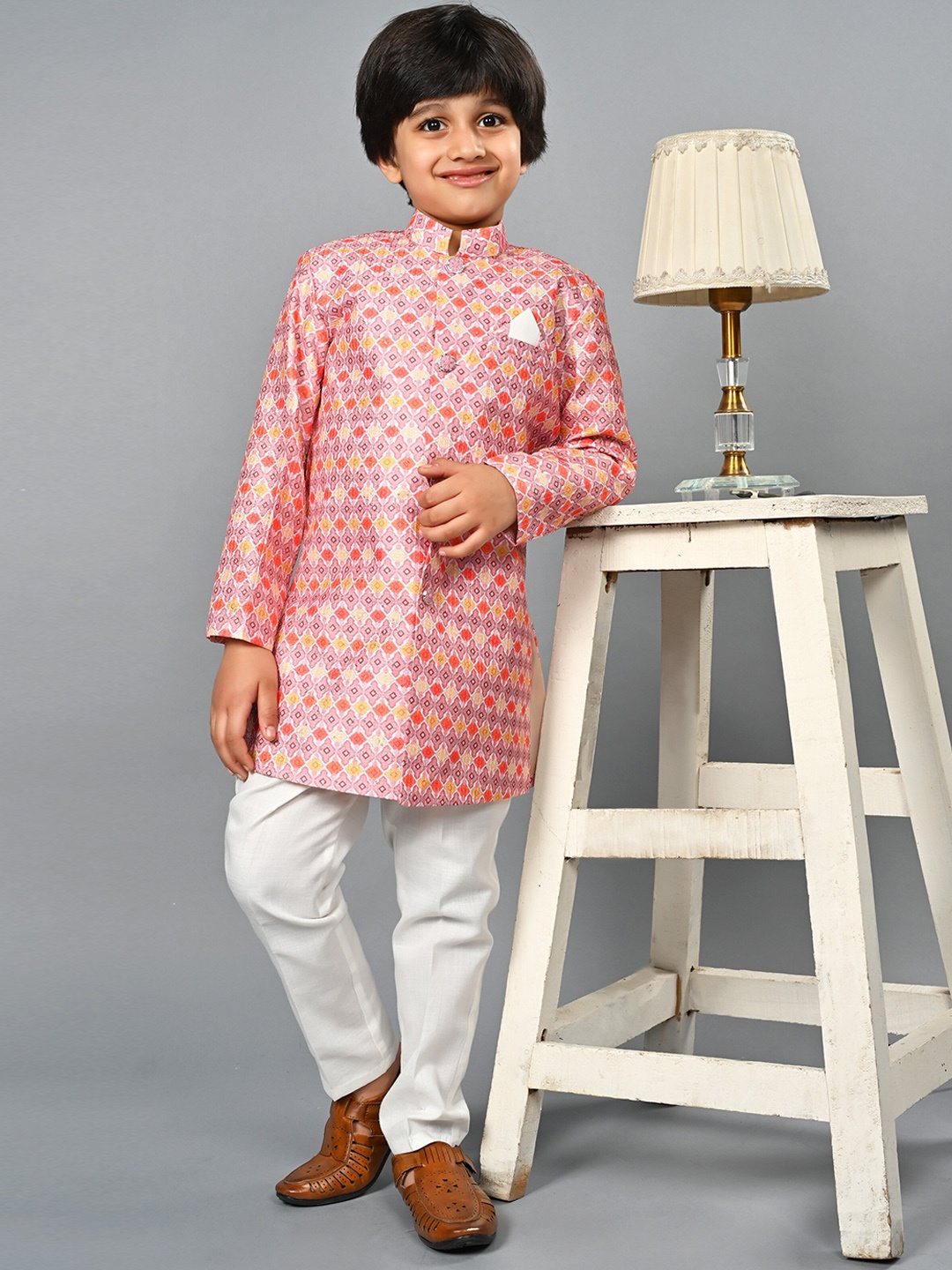 

ahhaaaa Boys Printed Sherwani Set, Pink