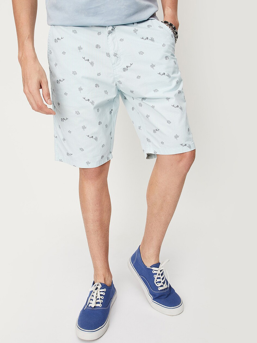 

max Men Conversational Printed Mid Rise Knitted Pure Cotton Shorts, Blue