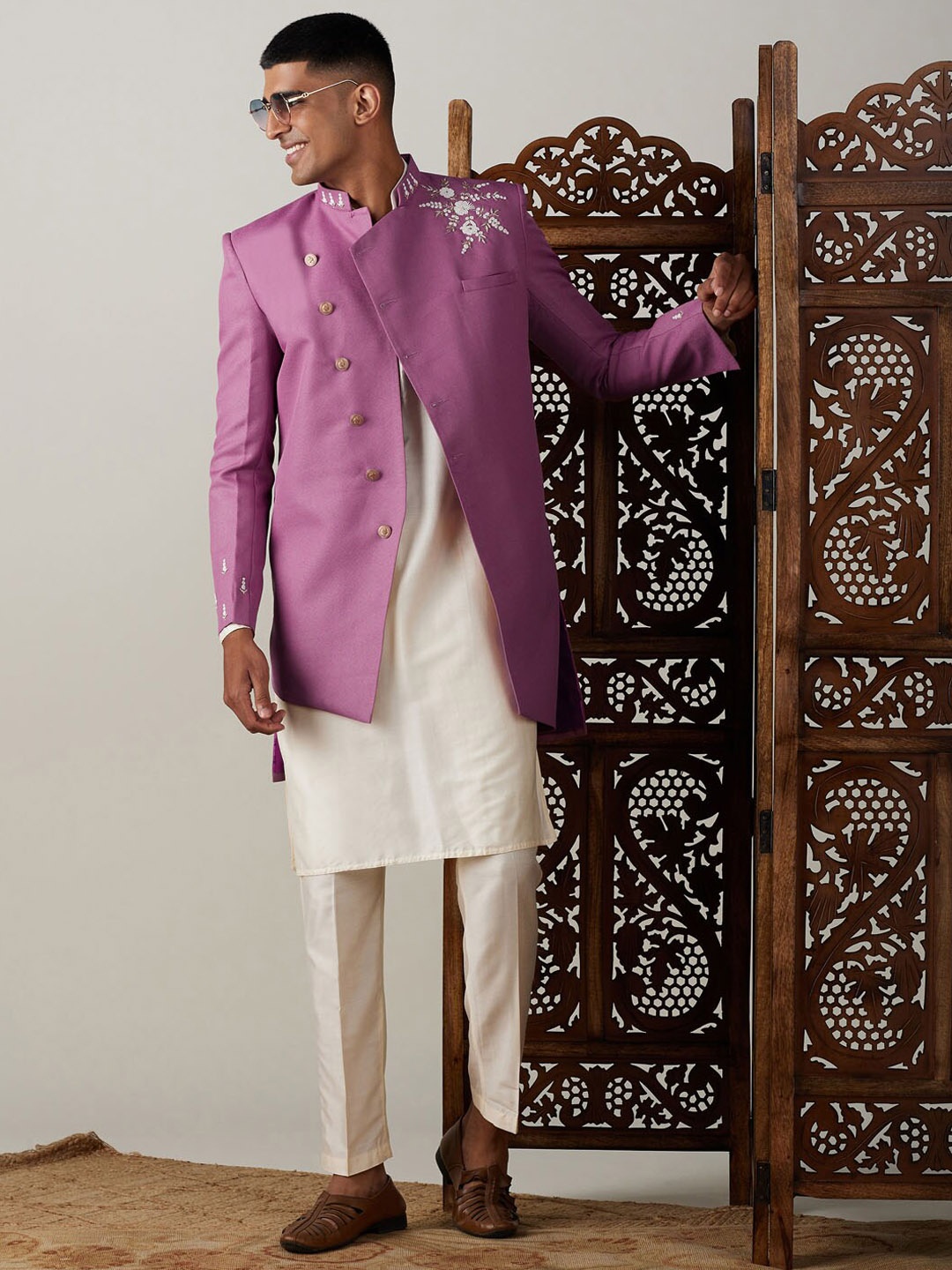 

VASTRAMAY Pearl Embroidered Detail Indowestern Sherwani Set, Purple